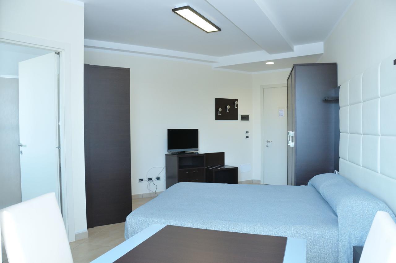 Hotel-Residence-B&B Le Dune Beach Service Included Lido Adriano Exterior foto